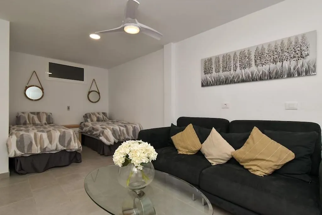 Villa Camila. Private Heated Pool. Games Area Callao Salvaje 0*,  Spain