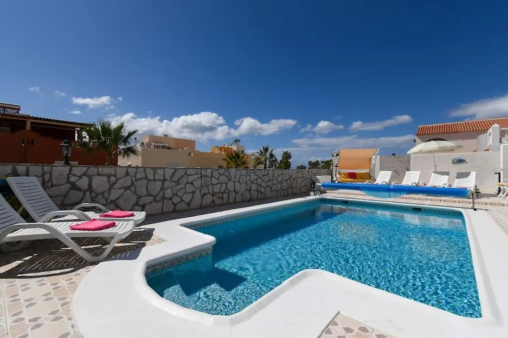 Villa Camila. Private Heated Pool. Games Area Callao Salvaje